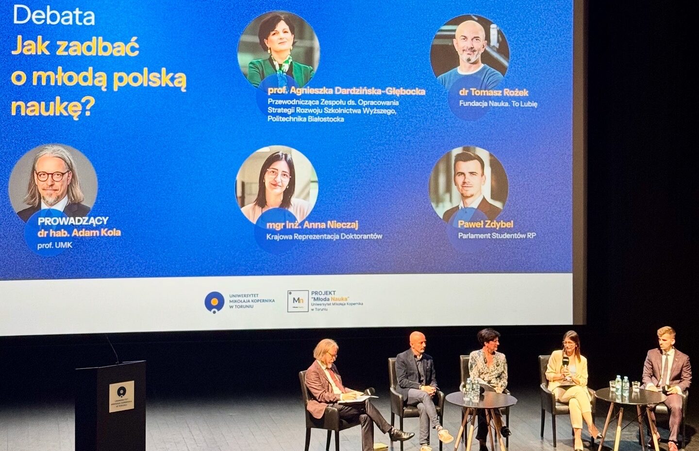 Jak walczyć o młodych naukowców?